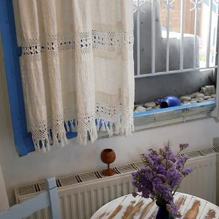 Bougainvillea House Parikia (Paros)