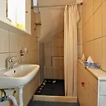 Bougainvillea House 아파트