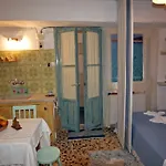 Bougainvillea House Парос