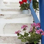 아파트 Bougainvillea House Páros