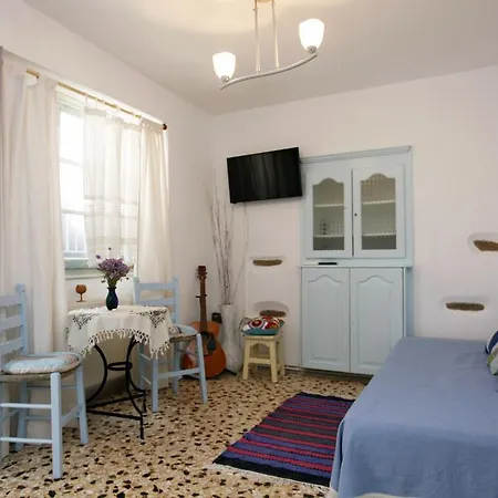 Bougainvillea House Апартаменты