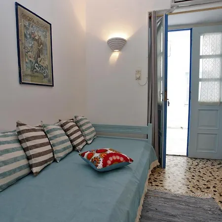 Bougainvillea House Апартаменты Парос