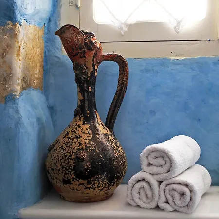 Апартаменты Bougainvillea House